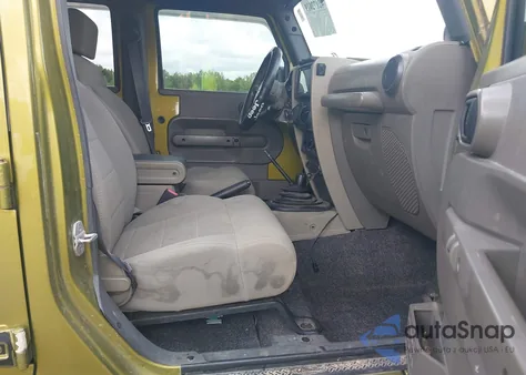 2008 Jeep Wrangler Unlimited Rubicon from USA, damaged, VIN 1J4GA69108L585208